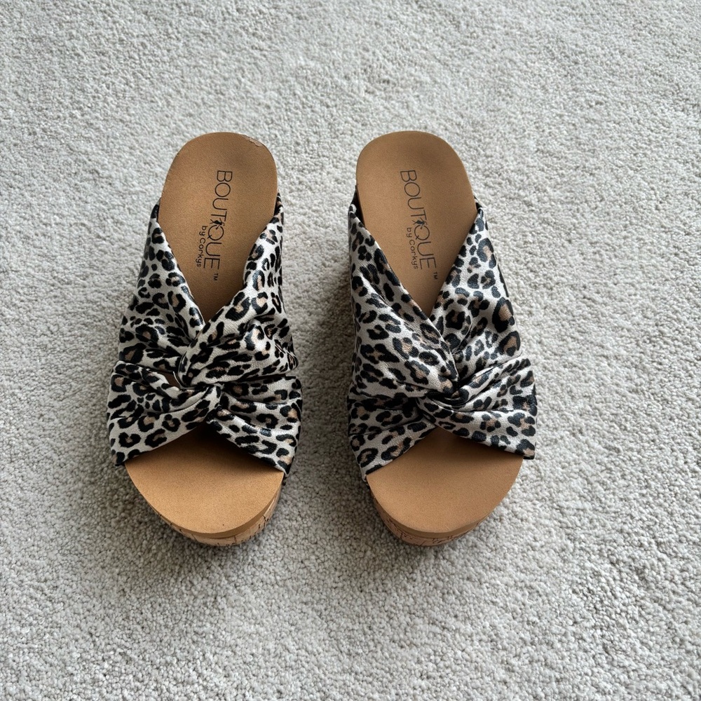 Corkys Leopard Print Wedges 7